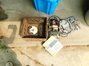lot 17 image: Crate With Red Brand Electric Fence Wire-Sabre Saw-Industrial Duty High Speed Orbital Sander-Scroll Saw-Socket Set