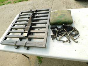 lot 32 image: Heavy Duty Screw-In-Wall Hooks---Camouflaged Seat Cushion For Hunting, Etc.--API Outdoors, Inc. Tree Climbing Stand