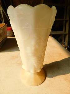 lot 50 image: Vintage Milk Glass Fluted Vase With Ruffled Top