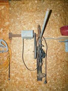 lot 61 image: Vintage Electric 12 HP Drill --1 Phase  60 Cycle  W On & Off Switch