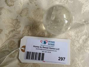 lot 297 image: Quartz Crystal