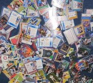 HUGE LOT OF MIXED SPORTS CARDS