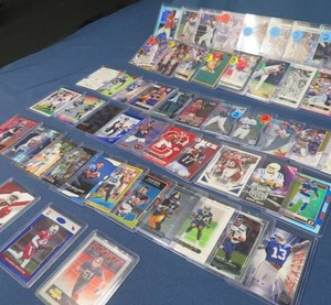 SPORTS CARDS MOSTLY FOOTBALL AND BASEBALL