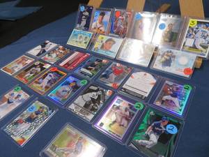 COLLECTABLE BASEBALL CARDS
