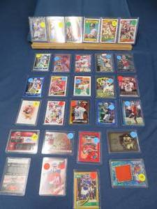 COLLECTABLE FOOTBALL CARDS