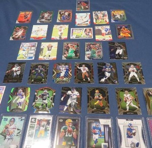 MIXED COLLECTABLE SPORTS CARDS