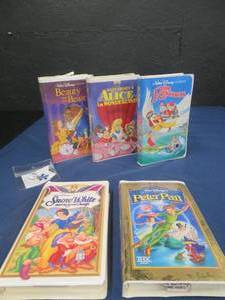 3 RARE BLACK DIAMOND DISNEY MOVIES   OTHER DISNEY MOVIES (VHS)