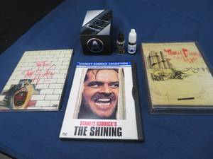 MISC LOT- ATMOS VAPE PEN - 3 CLASSIC MOVIES