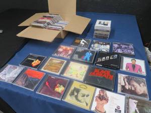 HUGE LOT OF CDS
