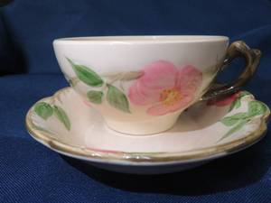 VINTAGERARE FRANCISCAN EARTHENWARE DESERT ROSE TEACUP AND SAUCER