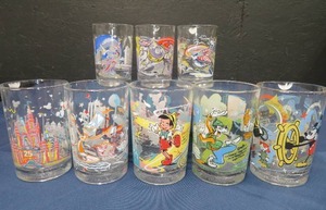 8 COLLECTABLE DISNEY WORLD AND MCDONALDS  CUPS