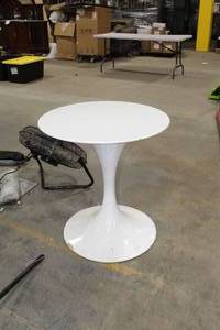 Pedestal Table 30Hx27-12D