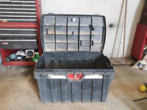 lot 224 image: 37 PRO TUFF BOX Work Bin