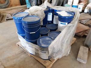 lot 235 image: PALLET LOT - (20) 5 Gallon Buckets Tru-Finish Fine Concrete Overlayment for Base Coat & Spray Textures