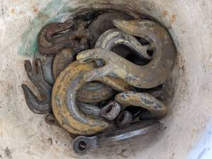 lot 86 image: Bucket of Chain Hooks