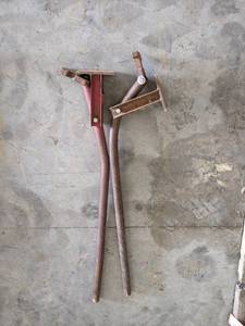 lot 154 image: Lot of (2) Rebar Benders