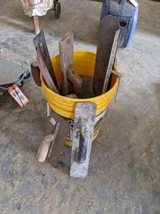 lot 170 image: Bucket of Concrete Trowels