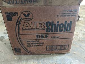 lot 198 image: (4) Gallons of Fleetguard DEF (Diesel Exhaust Fluid)
