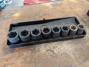 lot 201 image: Pittsburgh 34 Drive Impact Socket Set - From 1-12 to 1