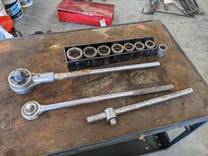 lot 209 image: Wright 34 Drive Socket Wrench, 1 Drive Socket Wrench and 34 Drive Impact Sockets (Some are Proto, some are Williams)