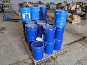lot 255 image: PALLET LOT - (24) 5 Gallon Buckets Tru-Finish Fine Concrete Overlayment for Base Coat & Spray Textures More