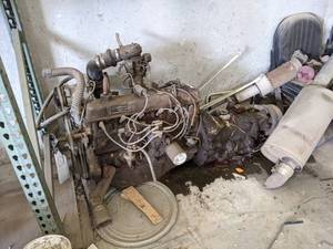 lot 268 image: Ford Inline 6-Cylinder Engine w Transmission - Motor is Free