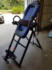 lot 750 image: Body Xtreme Fitness Vibro Massage with Heat Inversion Table