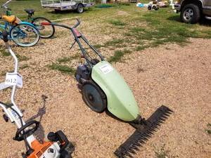 lot 613 image: Monarch Jeri Mower