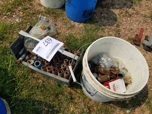 lot 637 image: GalvanizedBlack Pipe Fittings