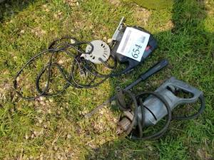 lot 654 image: Milwaukee 1200-1  12 Drill  with Jigsaw, Pry Bar
