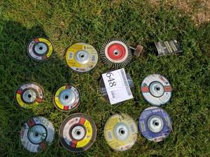 lot 648 image: Lot of (Approximately 12) Grinding Discs