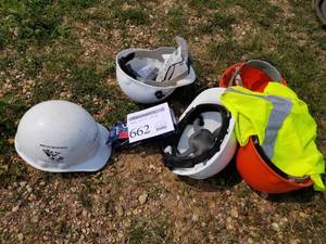 lot 662 image: Safety Gear  with Helmets, High Visibility Vest, Uvex Safety Eyewear