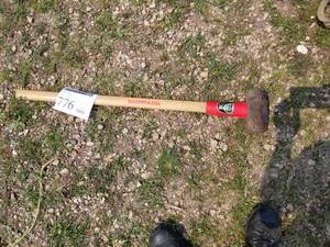lot 776 image: Sledgehammer with Handle Guard
