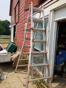 lot 797 image: Little Giant StepExtension Ladder