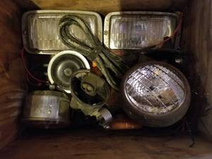 lot 763 image: Automotive Lights