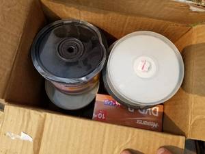 lot 790 image: Blank CDs, DVD-R, DVDR (in box)