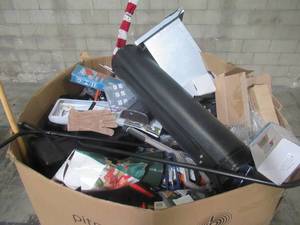 lot 110 image: WHOLESALE MIXED PALLET OF MISCELLANEOUS CONTRACTOR SUPPLIES