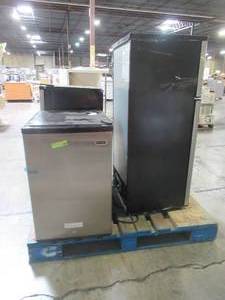 lot 122 image: WHOLESALE MIXED PALLET OF REFRIGERATORS