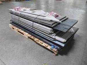 lot 206 image: Rubbermaid 7 ft. x 7 ft. Storage Shed