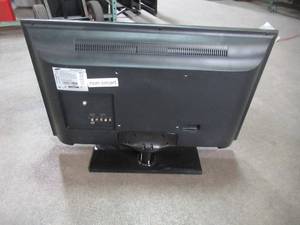 lot 27 image: Samsung 32-Inch 720p 60Hz LED TV UN32EH4003