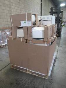 lot 211 image: WHOLESALE MIXED PALLET OF TOILET TANKS