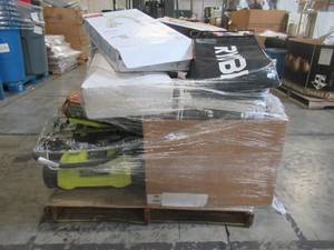 lot 217 image: WHOLESALE MIXED PALLET OF GARAGE ITEMS AND HOUSEWARES
