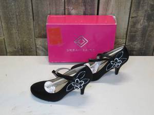 Dream Pairs Berry Black Size 8