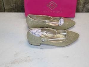 Dream Pairs Sole-Silky Gold Glitter Size 8.5