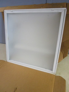 LITHONIA LIGHTING PREMIUM GRID TROFFER FIXTURE, 2 x 2 - NEW