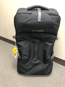 lot 9 image: PacSafe Venturesafe EXP29 Anti-Theft Wheeled Luggage