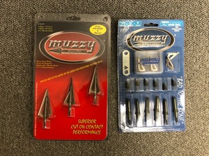lot 45 image: (2) Muzzy Broadhead Packages