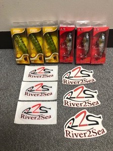 lot 49 image: (6) Whopper Plopper Fishing Lures #1