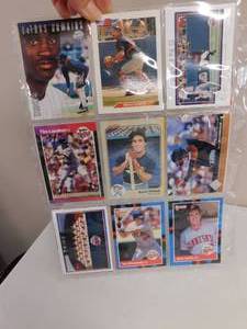 lot 23 image: Misc. lot of Collectible Twins Cards