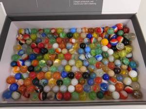 lot 45 image: Small Box of Marbles
